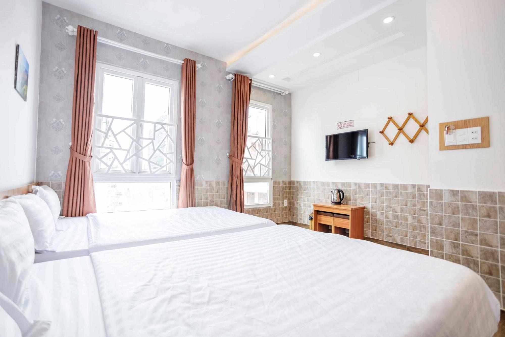 Thanh Anh 2 Hotel - Gan Cho Dem Далат Екстер'єр фото